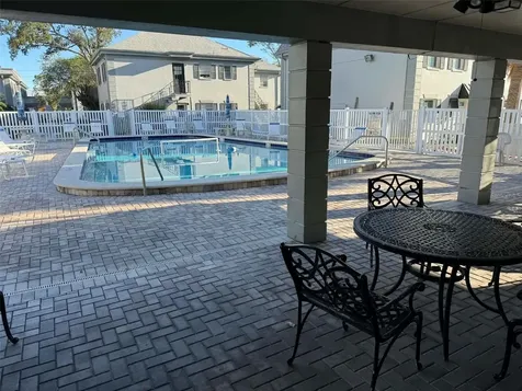 6960 Sunset Drive S South Pasadena FL 33707