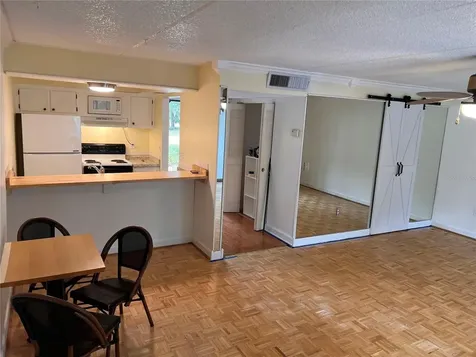 200 N Bayshore Boulevard Clearwater FL 33759