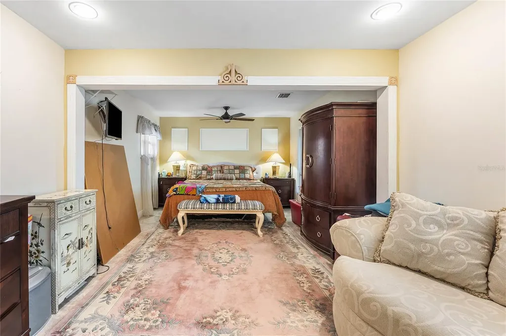 10290 Carmen Lane Royal Palm Beach FL 33411