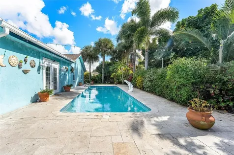 10290 Carmen Lane Royal Palm Beach FL 33411