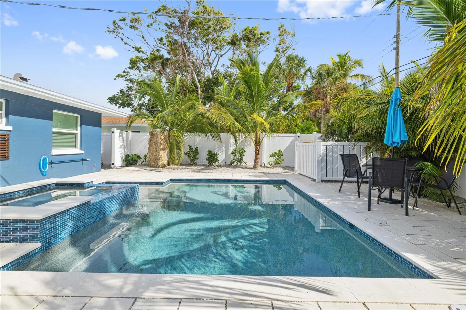 3016 Gulf Drive Holmes Beach FL 34217