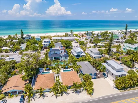 3016 Gulf Drive Holmes Beach FL 34217