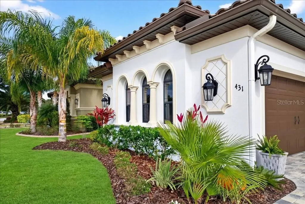 431 Bourganville Drive Palm Coast FL 32137