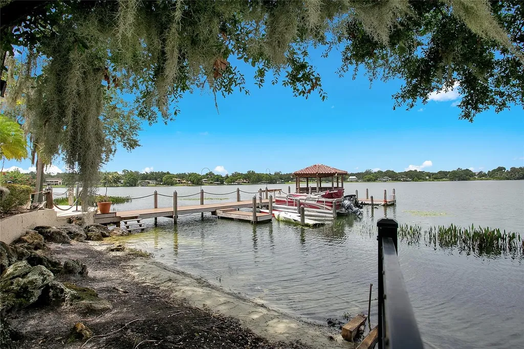 1267 Saint Tropez Circle Orlando FL 32806