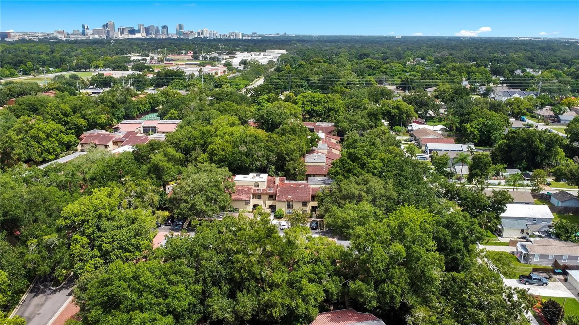 1267 Saint Tropez Circle Orlando FL 32806