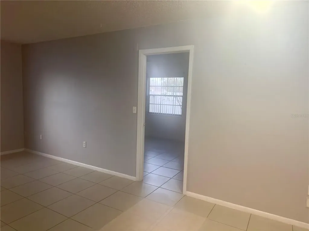 802 Del Prado Drive Kissimmee FL 34758