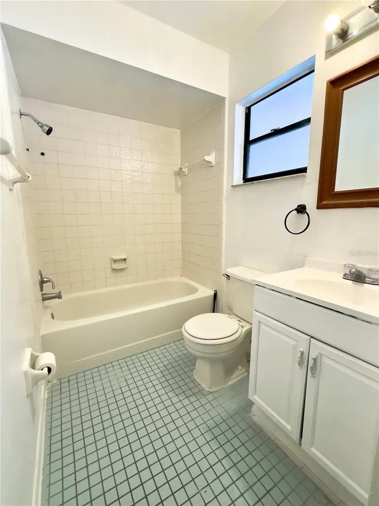 802 Del Prado Drive Kissimmee FL 34758