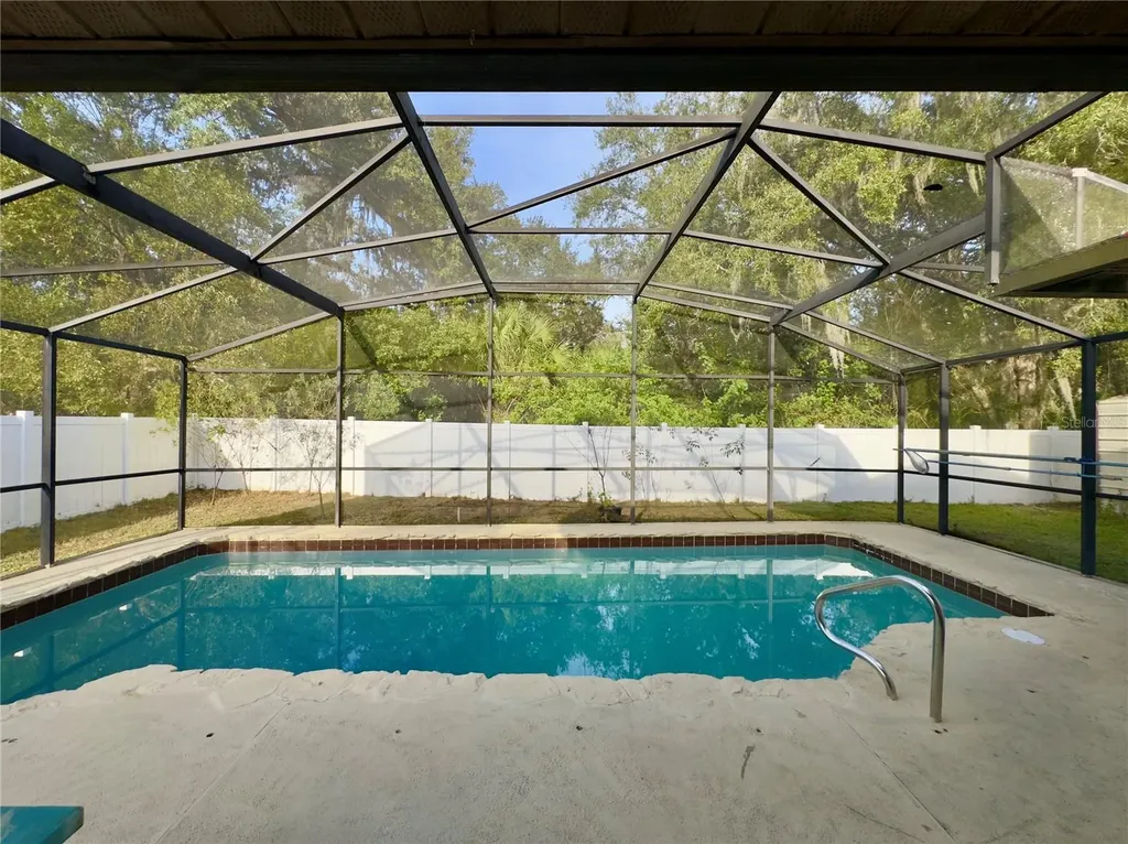 802 Del Prado Drive Kissimmee FL 34758