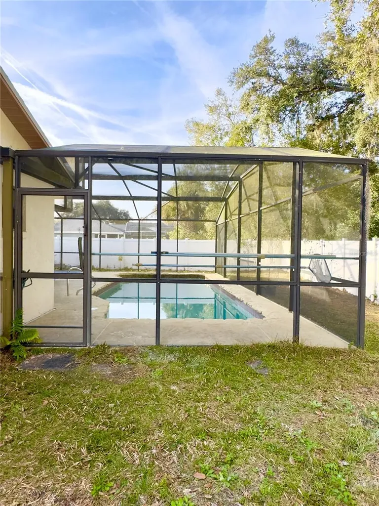 802 Del Prado Drive Kissimmee FL 34758