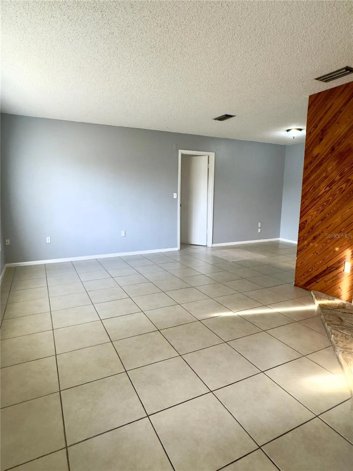 802 Del Prado Drive Kissimmee FL 34758