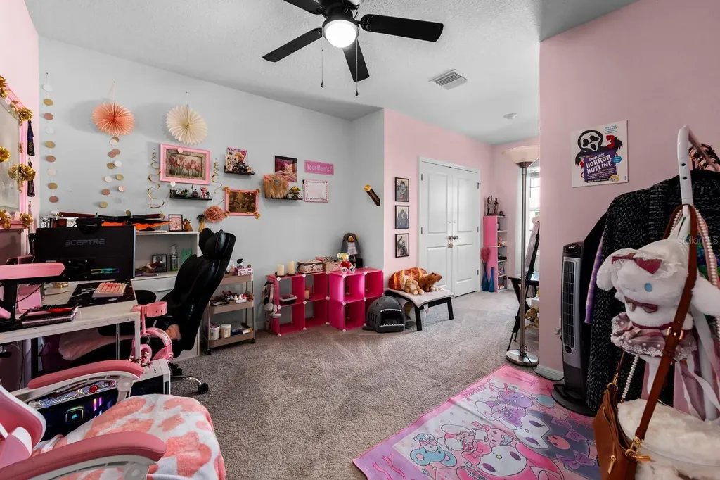 9248 Rock Harbour Way Tampa FL 33637