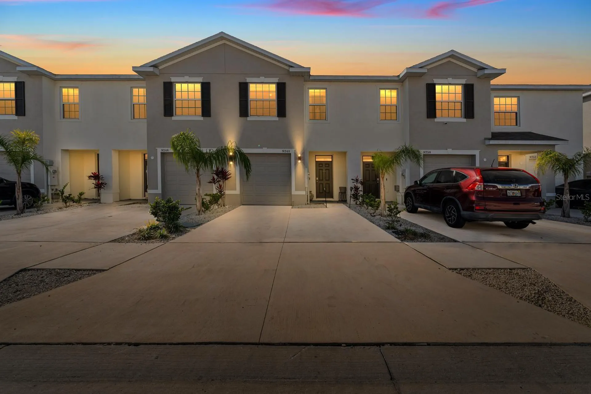 9248 Rock Harbour Way Tampa FL 33637