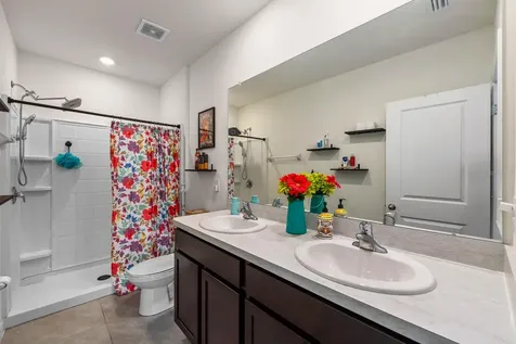 9248 Rock Harbour Way Tampa FL 33637