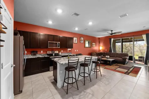 9248 Rock Harbour Way Tampa FL 33637