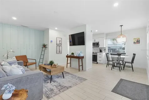 3014 Gulf Drive Holmes Beach FL 34217