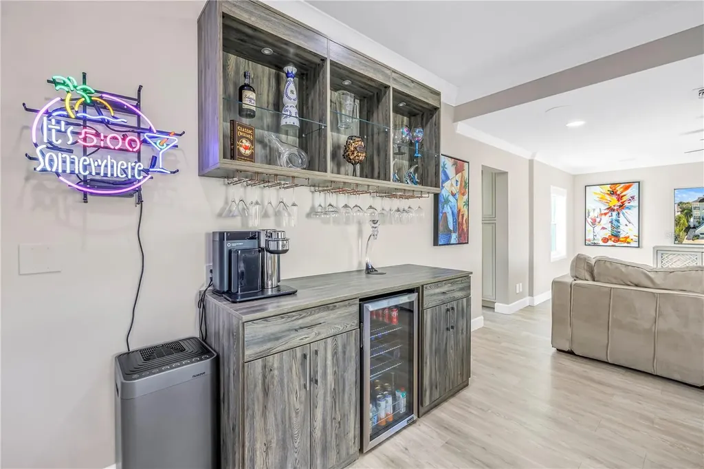 289 8th Avenue N Tierra Verde FL 33715