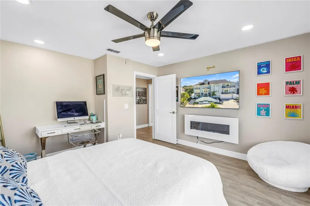 289 8th Avenue N Tierra Verde FL 33715