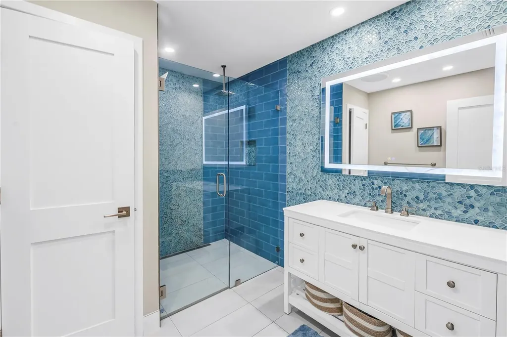289 8th Avenue N Tierra Verde FL 33715