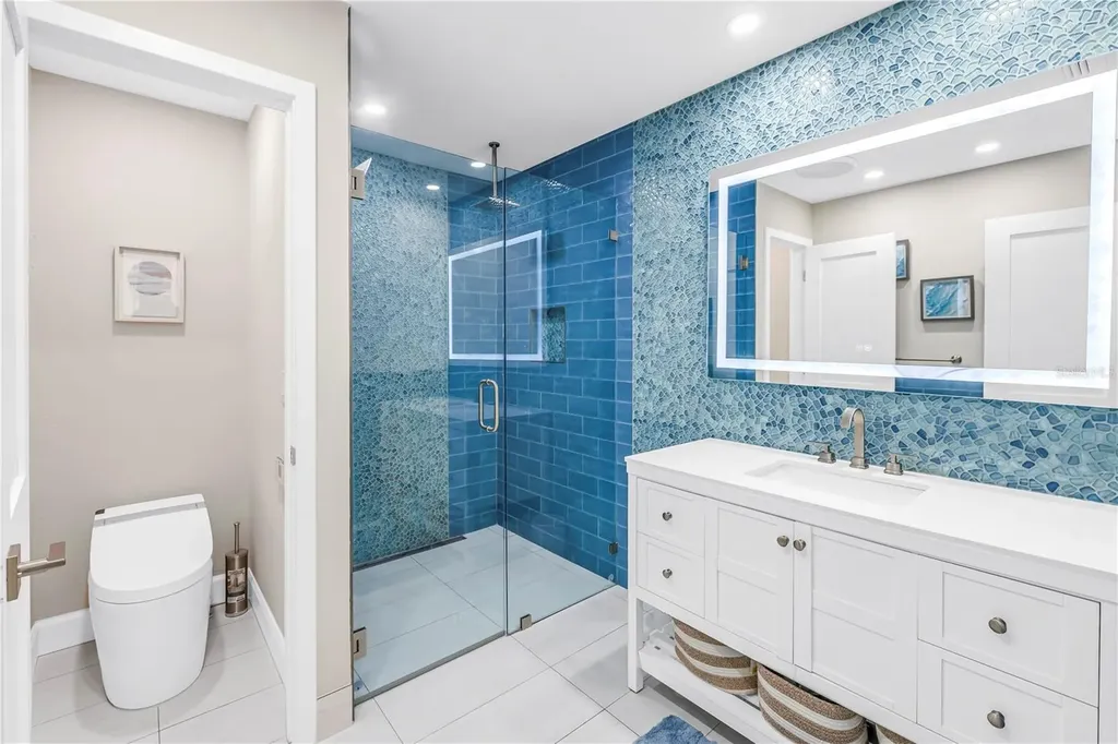 289 8th Avenue N Tierra Verde FL 33715