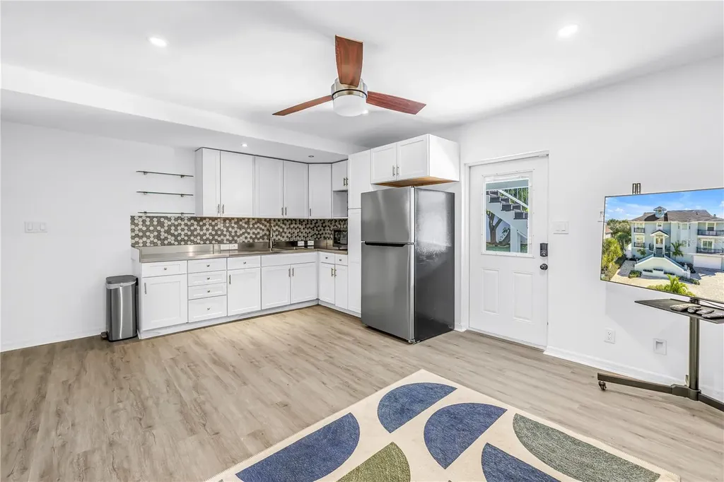 289 8th Avenue N Tierra Verde FL 33715