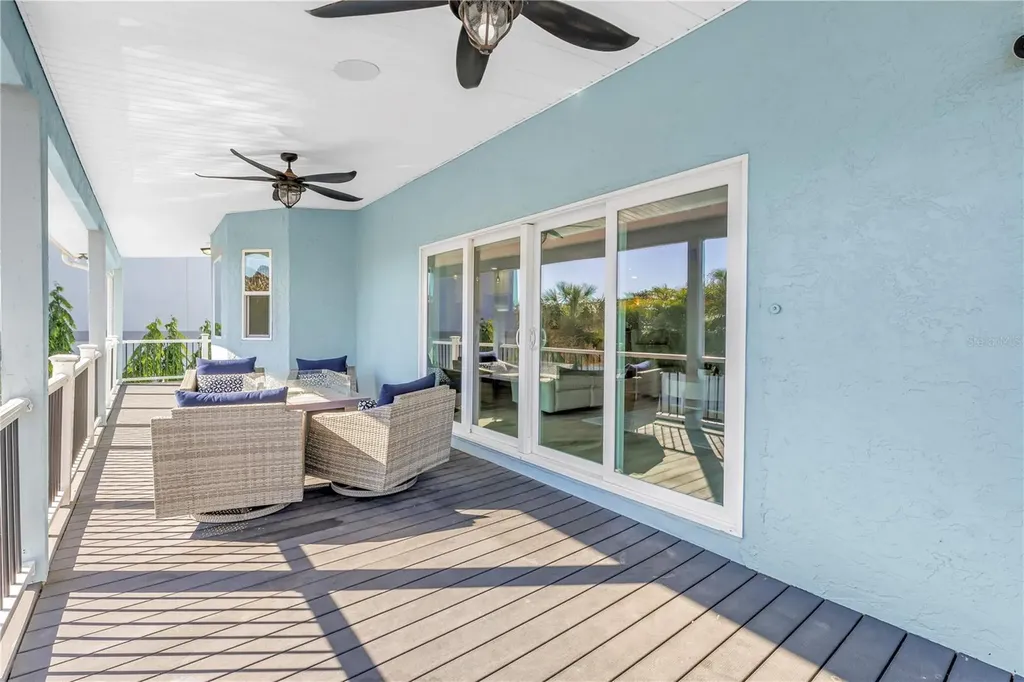 289 8th Avenue N Tierra Verde FL 33715