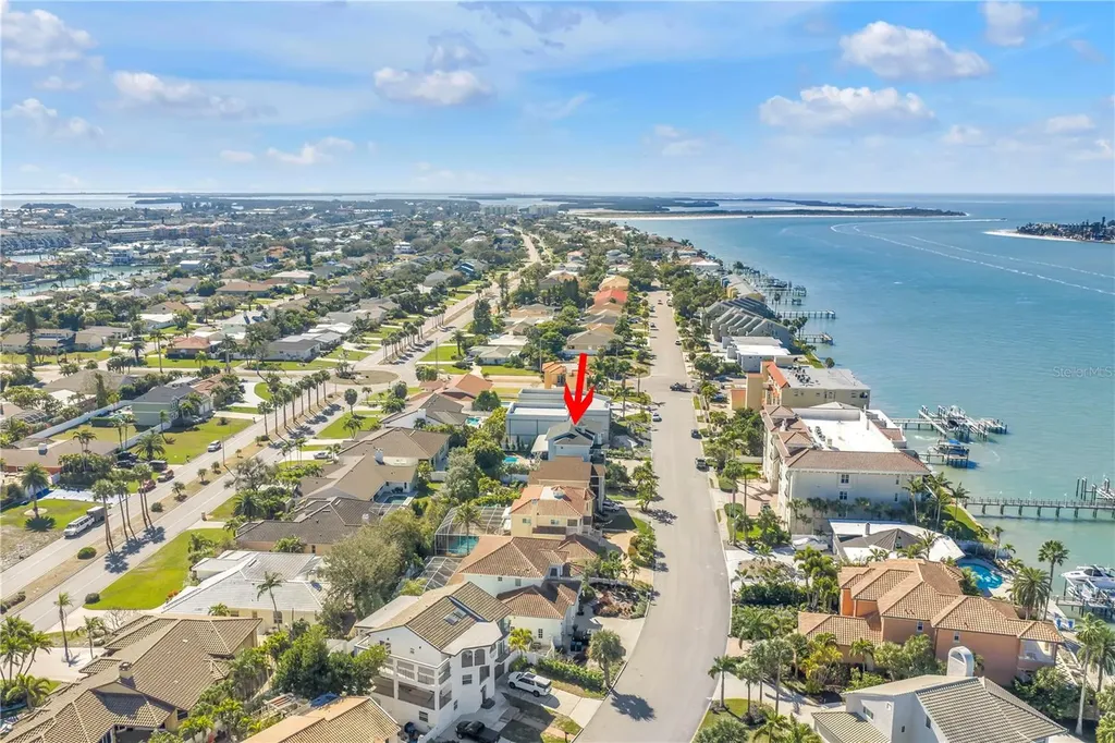 289 8th Avenue N Tierra Verde FL 33715