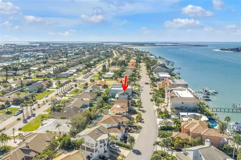 289 8th Avenue N Tierra Verde FL 33715