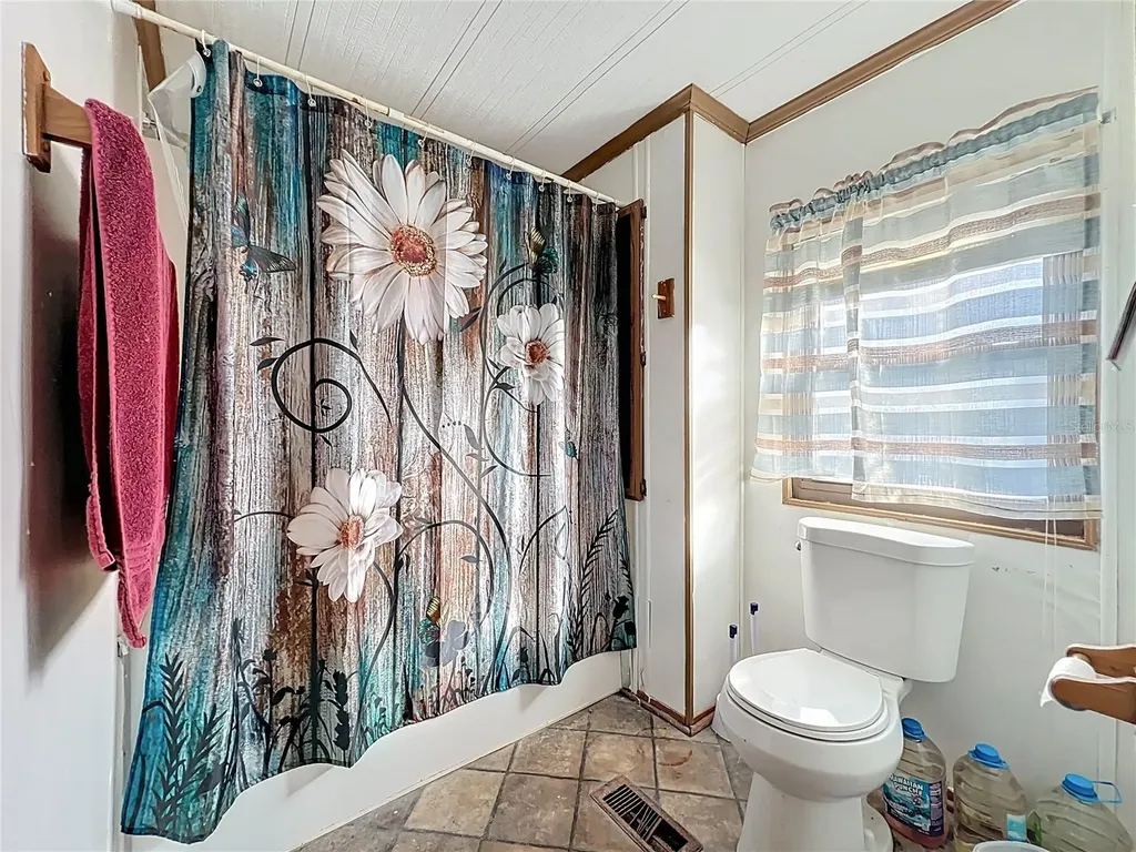 45797 Ohio Street Paisley FL 32767
