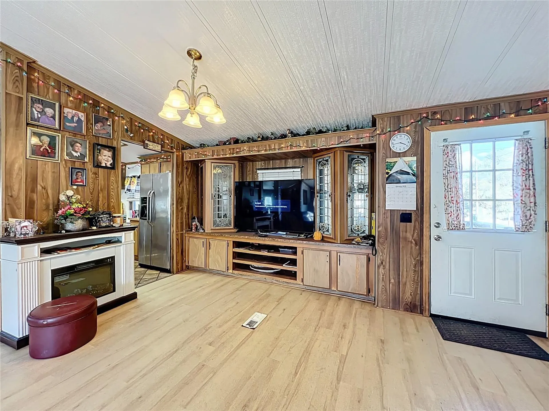 45797 Ohio Street Paisley FL 32767