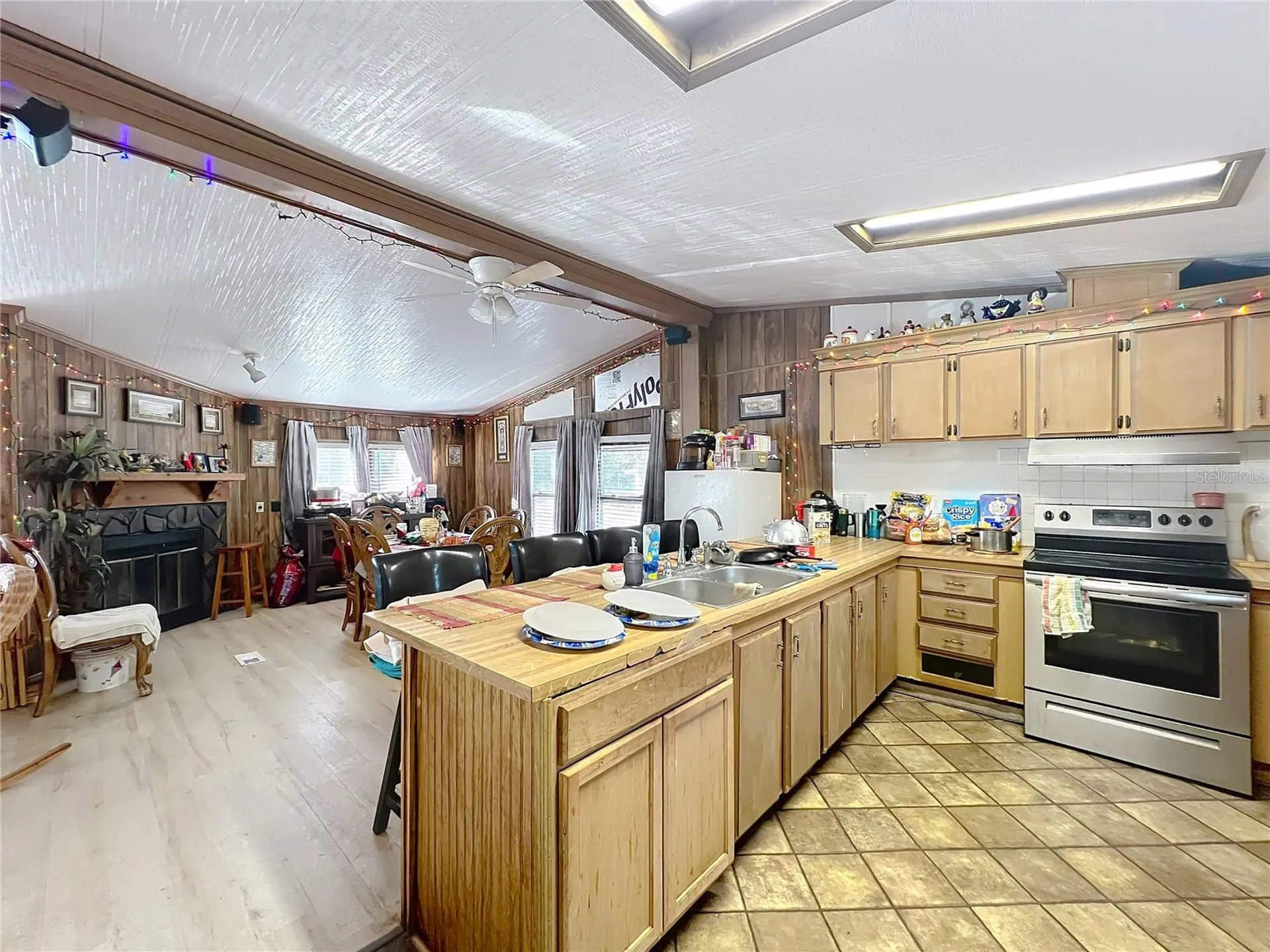 45797 Ohio Street Paisley FL 32767
