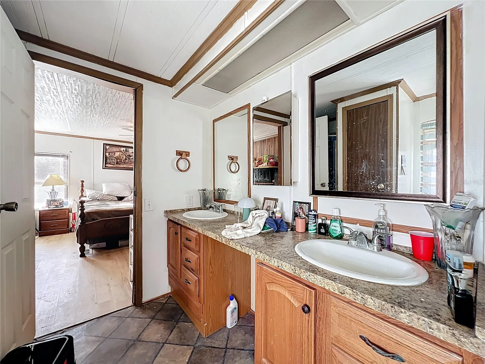 45797 Ohio Street Paisley FL 32767