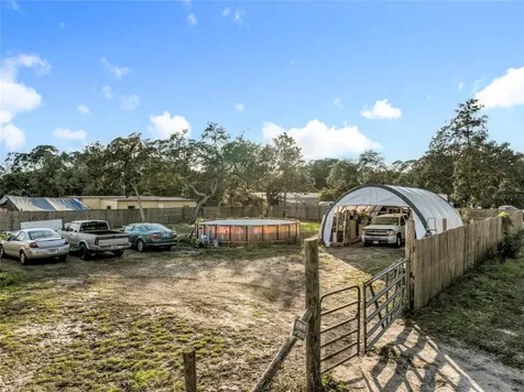 45797 Ohio Street Paisley FL 32767