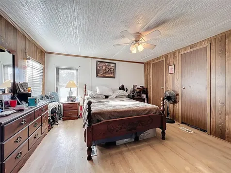 45797 Ohio Street Paisley FL 32767