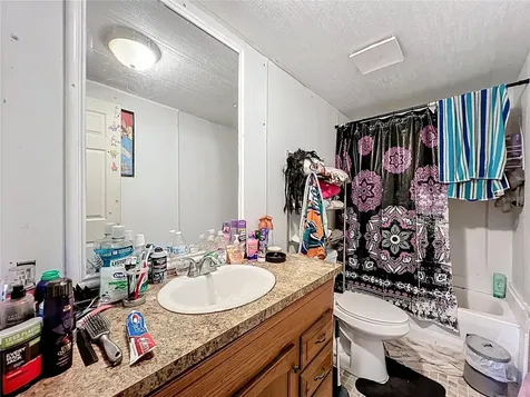 45797 Ohio Street Paisley FL 32767