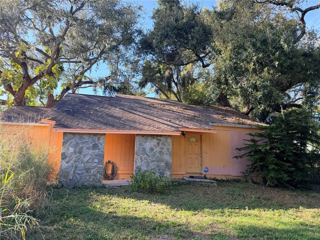 8200 N 22nd Street Tampa FL 33604
