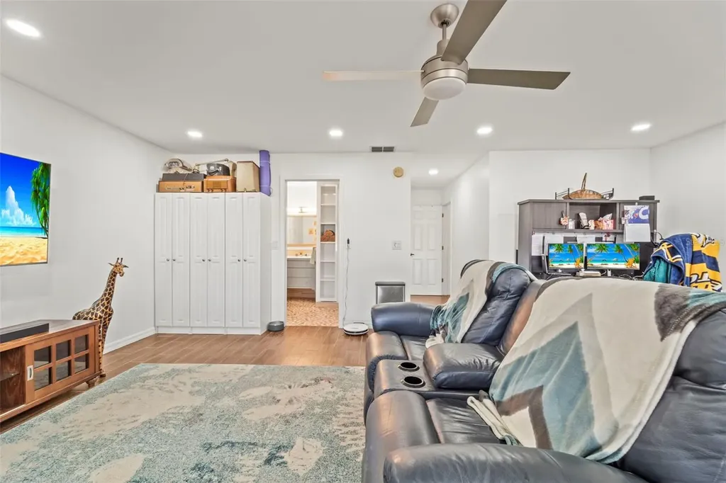 2385 Hanover Drive Dunedin FL 34698