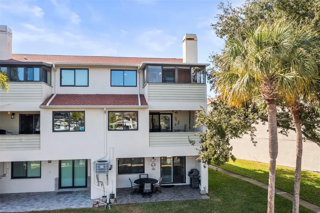 2385 Hanover Drive Dunedin FL 34698