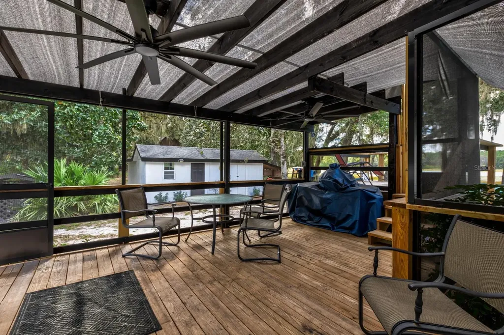 16758 SE 181st Terrace Weirsdale FL 32195