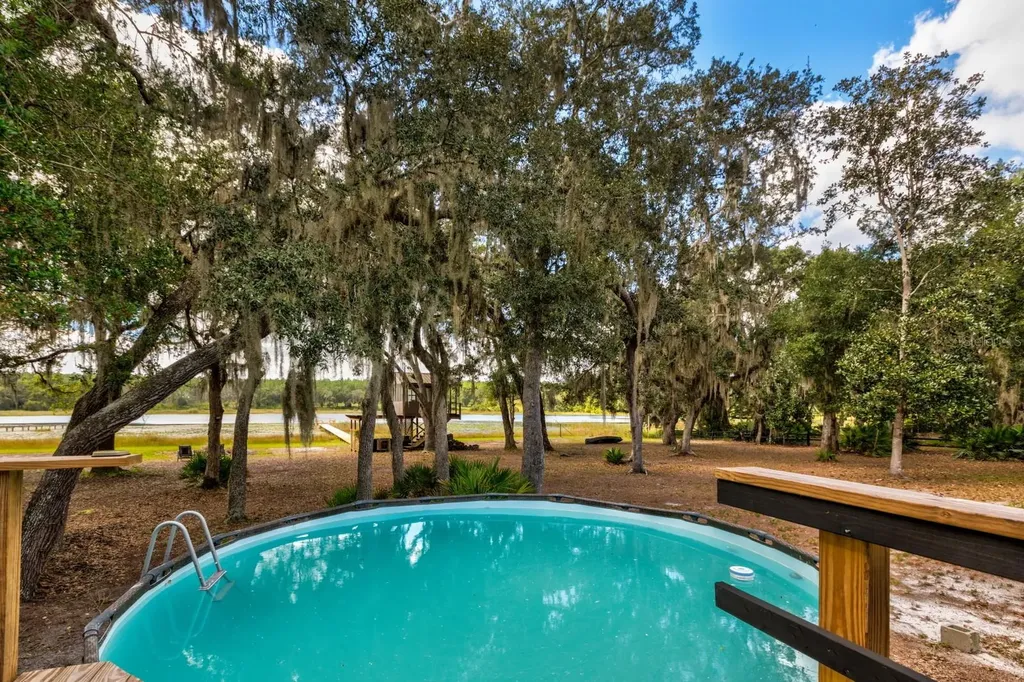 16758 SE 181st Terrace Weirsdale FL 32195