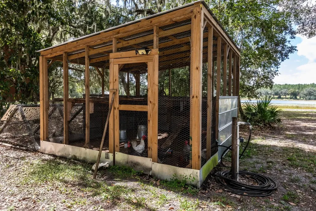 16758 SE 181st Terrace Weirsdale FL 32195