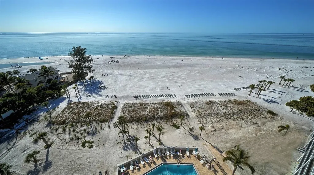 20 Whispering Sands Drive Sarasota FL 34242