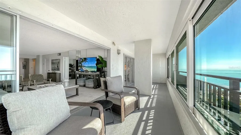 20 Whispering Sands Drive Sarasota FL 34242