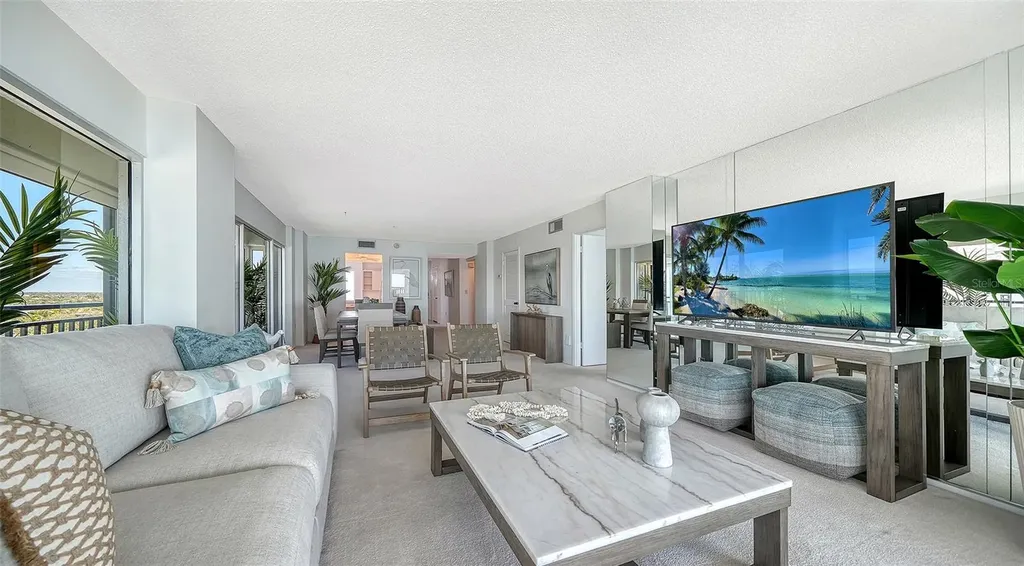 20 Whispering Sands Drive Sarasota FL 34242