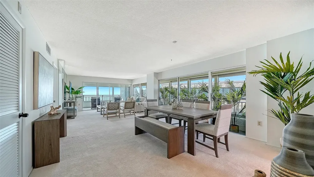 20 Whispering Sands Drive Sarasota FL 34242
