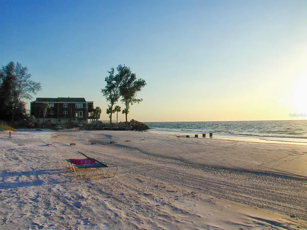 20 Whispering Sands Drive Sarasota FL 34242