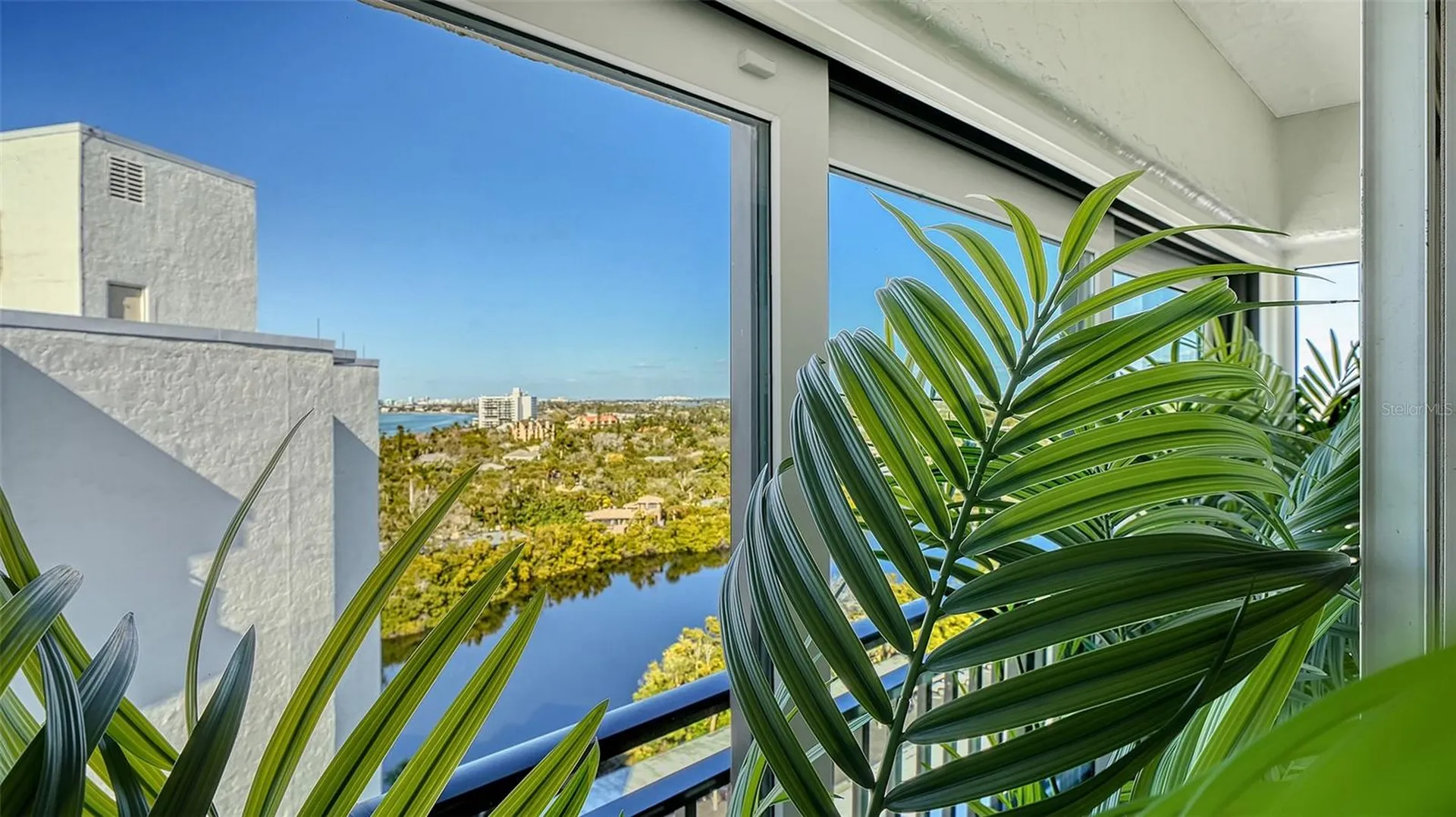 20 Whispering Sands Drive Sarasota FL 34242