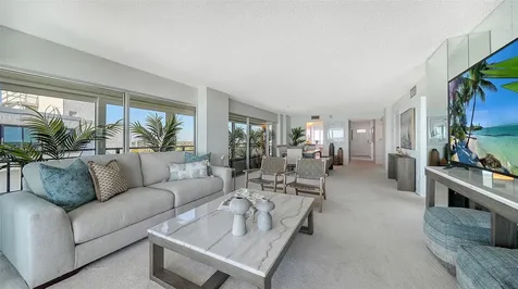 20 Whispering Sands Drive Sarasota FL 34242