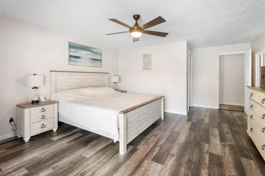 190 N Spring Lake Drive Altamonte Springs FL 32714