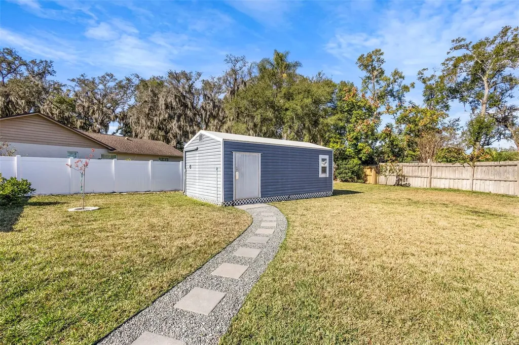 190 N Spring Lake Drive Altamonte Springs FL 32714