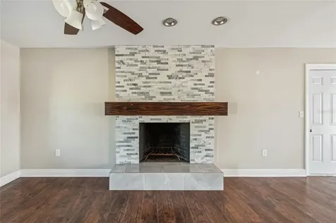 7703 17th Avenue NW Bradenton FL 34209
